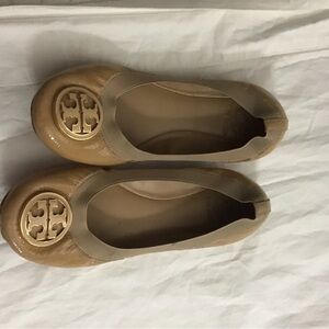 Tory Burch Beige Patent Flats